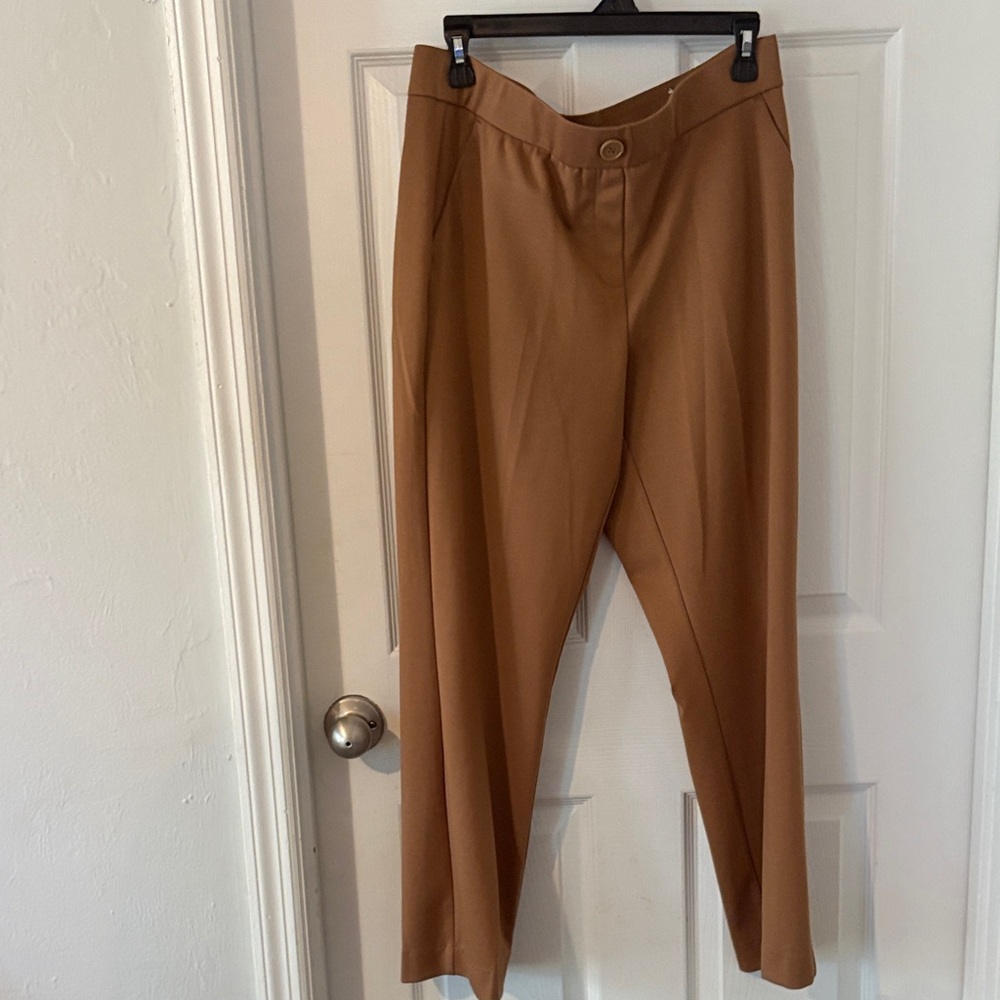 Anne Klein Women's Tan Chinos